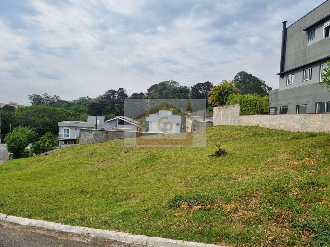 Residencial faz encontro com o parque Cemucam!!!  Terreno com 901 metros Estrada Municipal do Embu Cotia - 