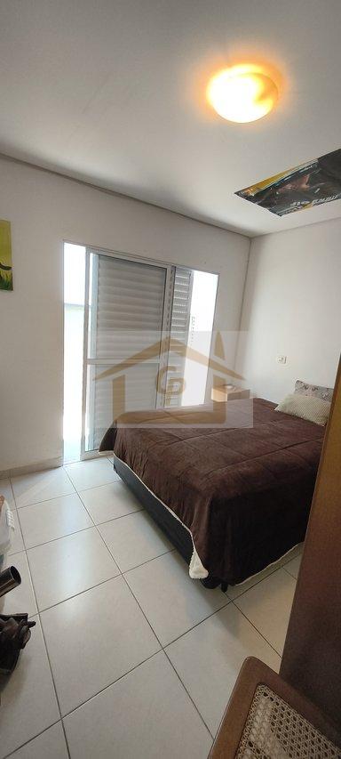 Semi Térrea, 3 quartos + 2 quartos multifuncional e banheiro (andar inferior), canil * Estrada Carlos Antônio Pereira de Castro Cotia - 