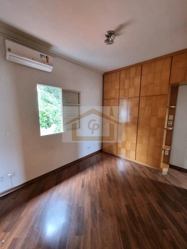 Casa Aconchegante, 2 quartos (1 suíte), 2 vagas Rua Maracatu Cotia - 