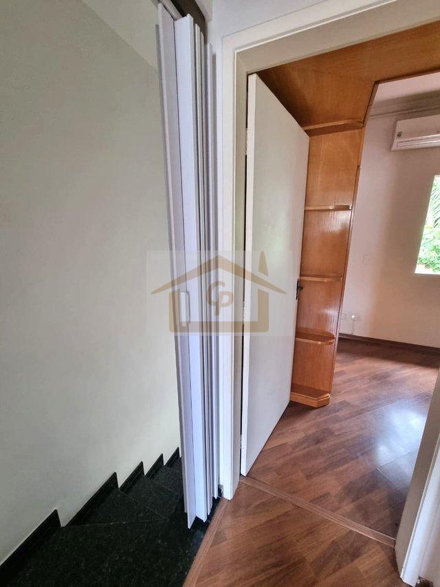 Casa Aconchegante, 2 quartos (1 suíte), 2 vagas Rua Maracatu Cotia - 