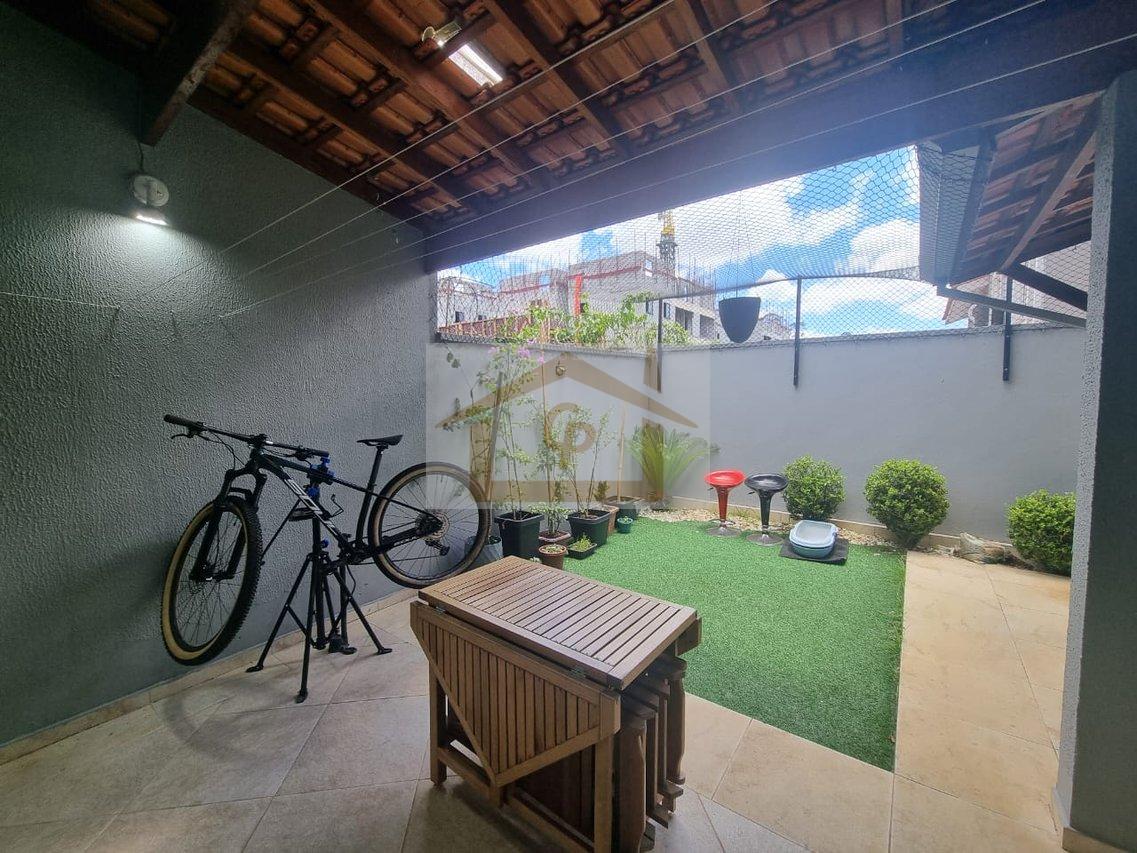 Impecável, 3 quartos (1 suíte), 2 vagas Estrada do Capuava Cotia - 