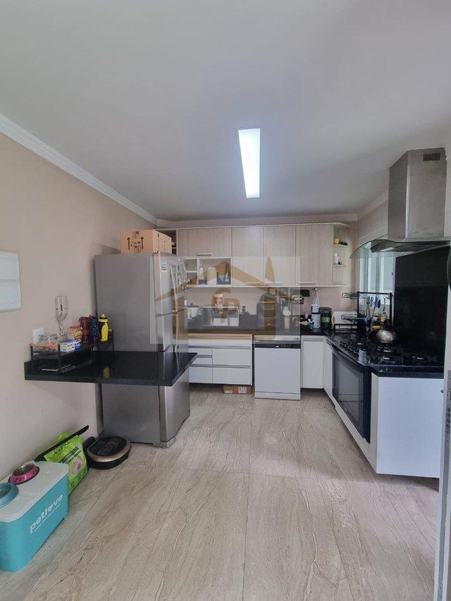 Impecável, 3 quartos (1 suíte), 2 vagas Estrada do Capuava Cotia - 