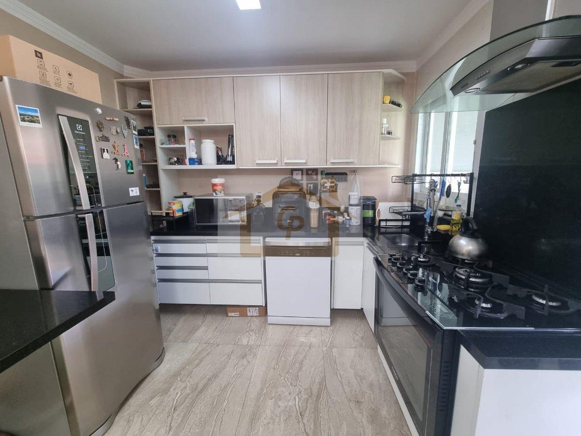 Impecável, 3 quartos (1 suíte), 2 vagas Estrada do Capuava Cotia - 