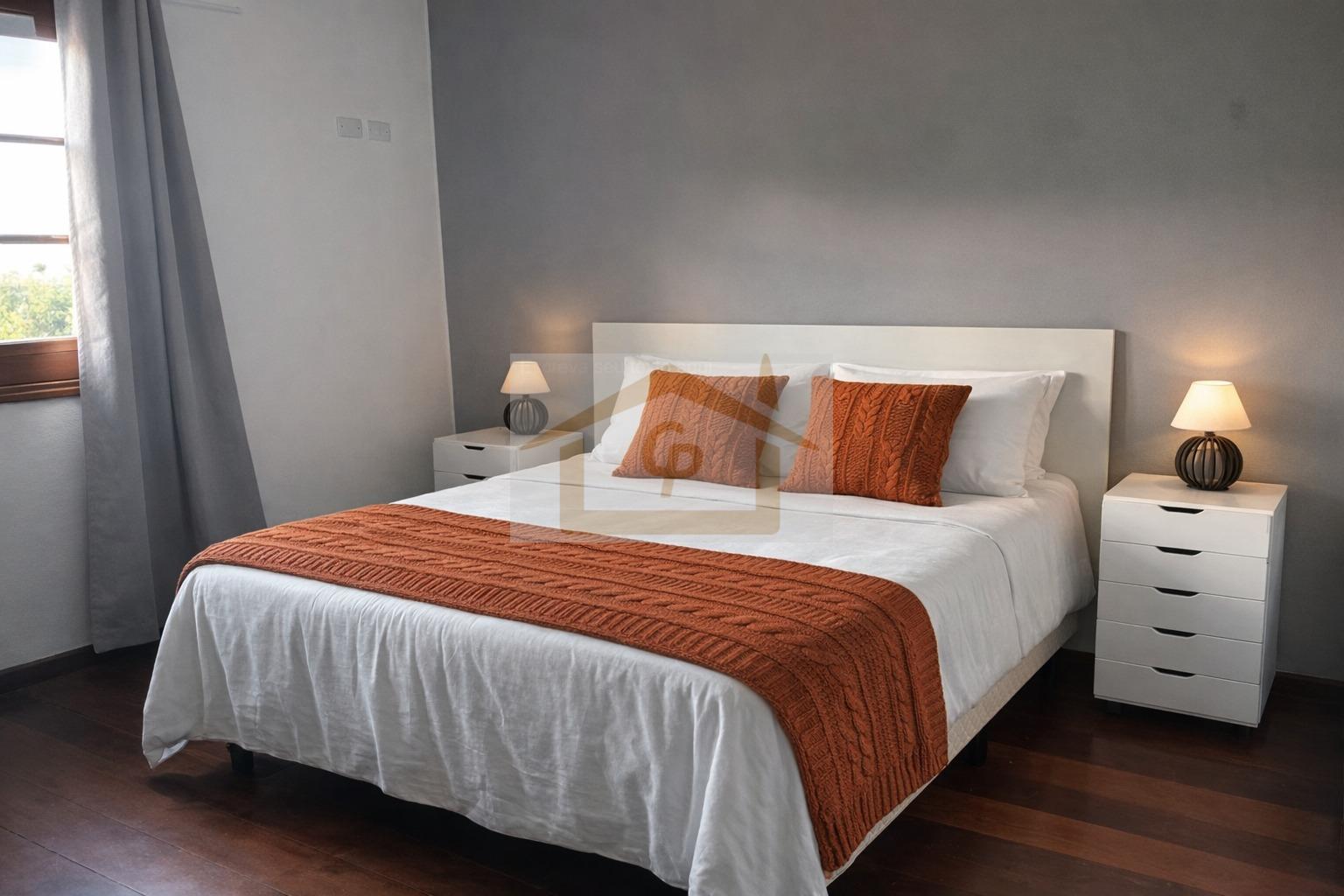 Encantadora! S&atilde;o 4 quartos (1 su&iacute;te), 4 vagas cobertas Rua Virgílio Vieira Jandira - 