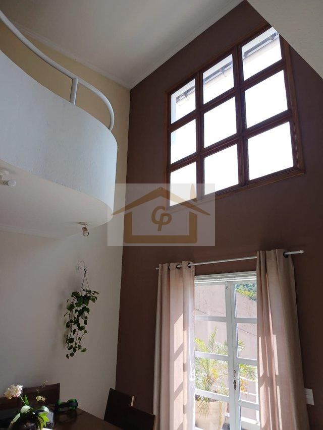 Encantadora! S&atilde;o 4 quartos (1 su&iacute;te), 4 vagas cobertas Rua Virgílio Vieira Jandira - 