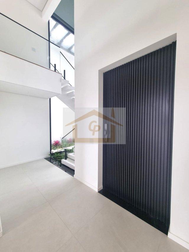 Casa inteligente, 5 su&iacute;tes, 3 vagas cobertas, Bosque privativo -Arquitetura Contempor&acirc;nea Estrada do Capuava Cotia - 