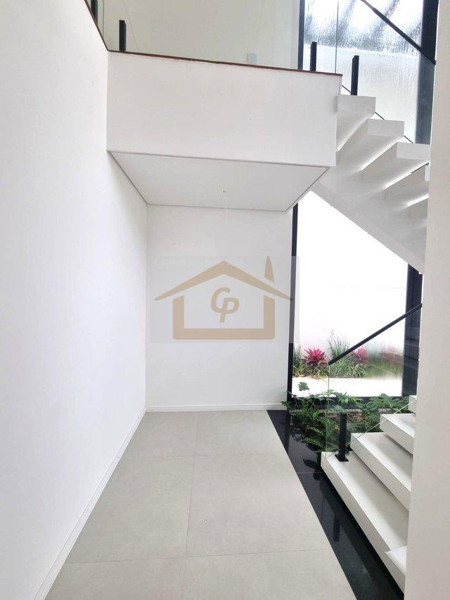 Casa inteligente, 5 su&iacute;tes, 3 vagas cobertas, Bosque privativo -Arquitetura Contempor&acirc;nea Estrada do Capuava Cotia - 