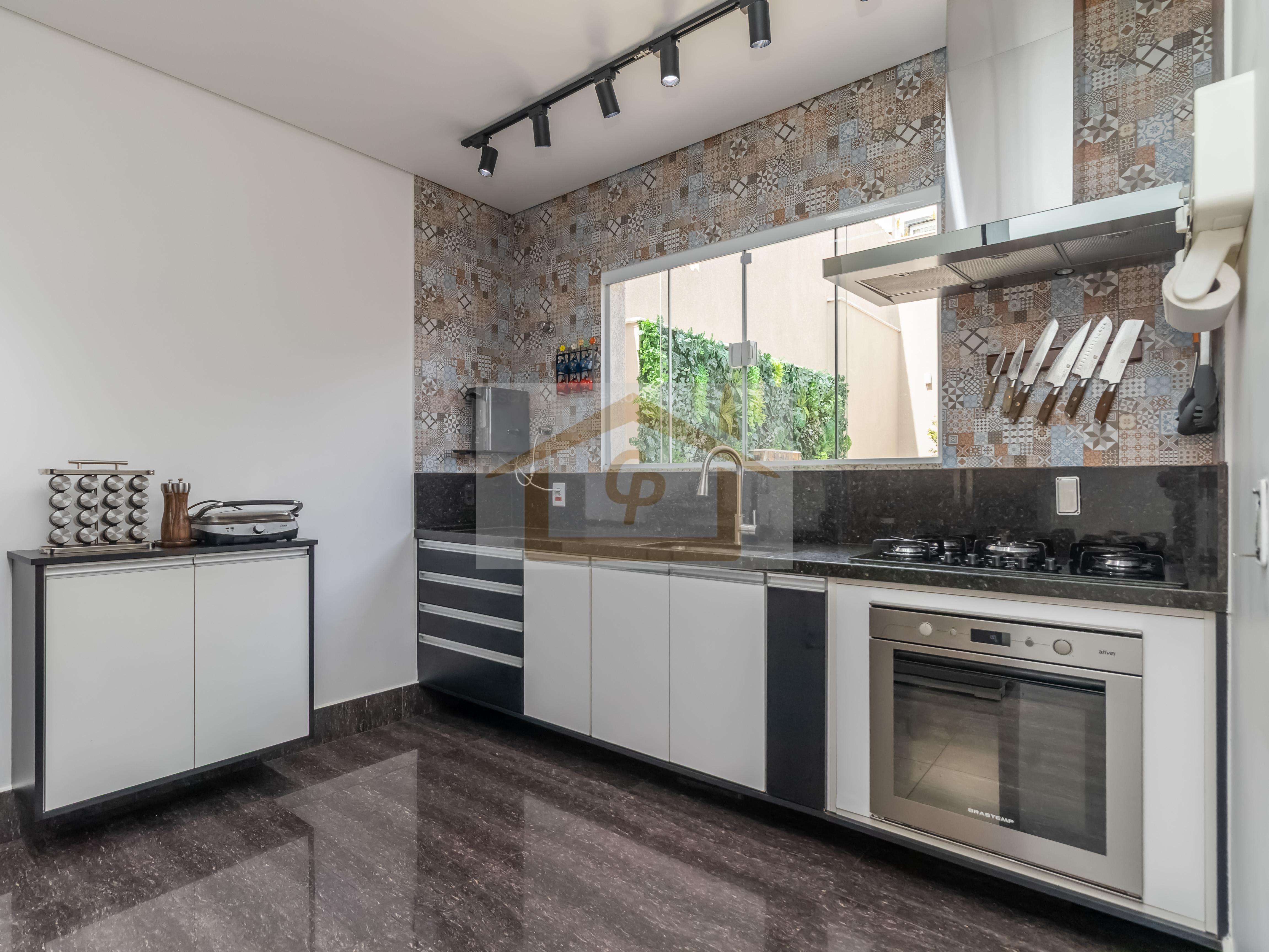 Casa, 3 quartos, 300 m² - Foto 16