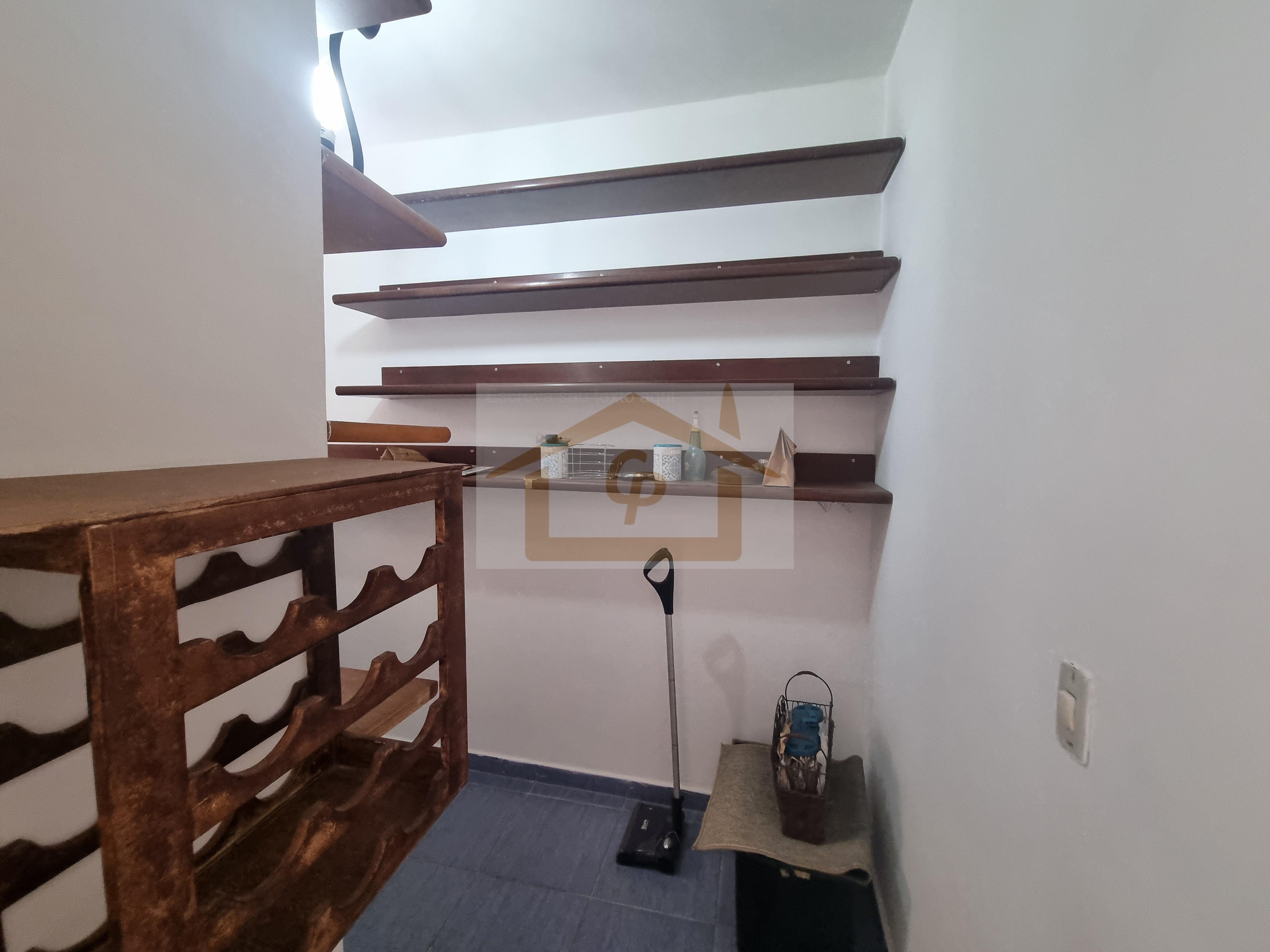 Aprecie o bom gosto! 3 quartos, (1 su&iacute;te) 3 vagas Rua São Fernando Jandira - 