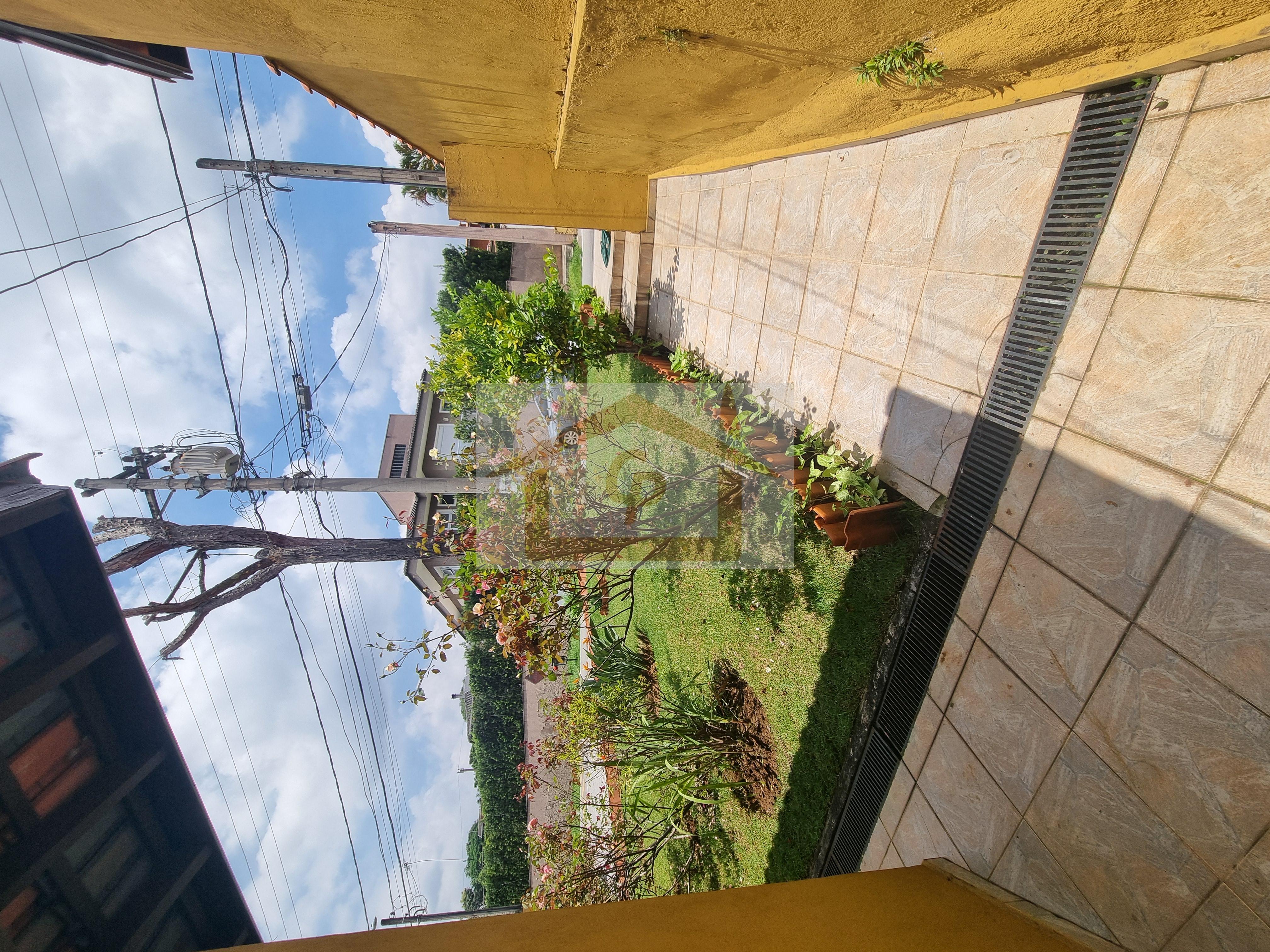 Aprecie o bom gosto! 3 quartos, (1 su&iacute;te) 3 vagas Rua São Fernando Jandira - 