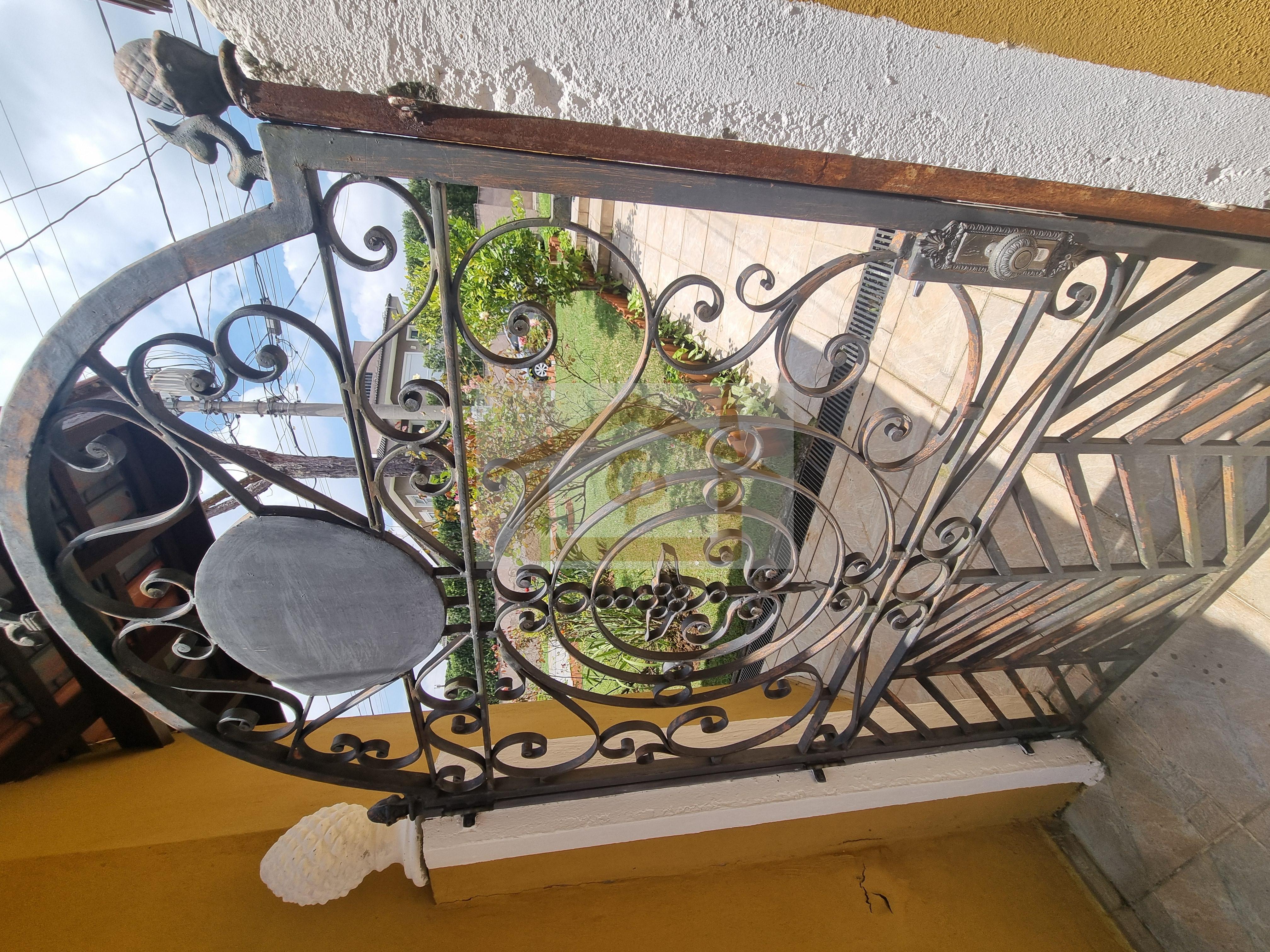 Aprecie o bom gosto! 3 quartos, (1 su&iacute;te) 3 vagas Rua São Fernando Jandira - 