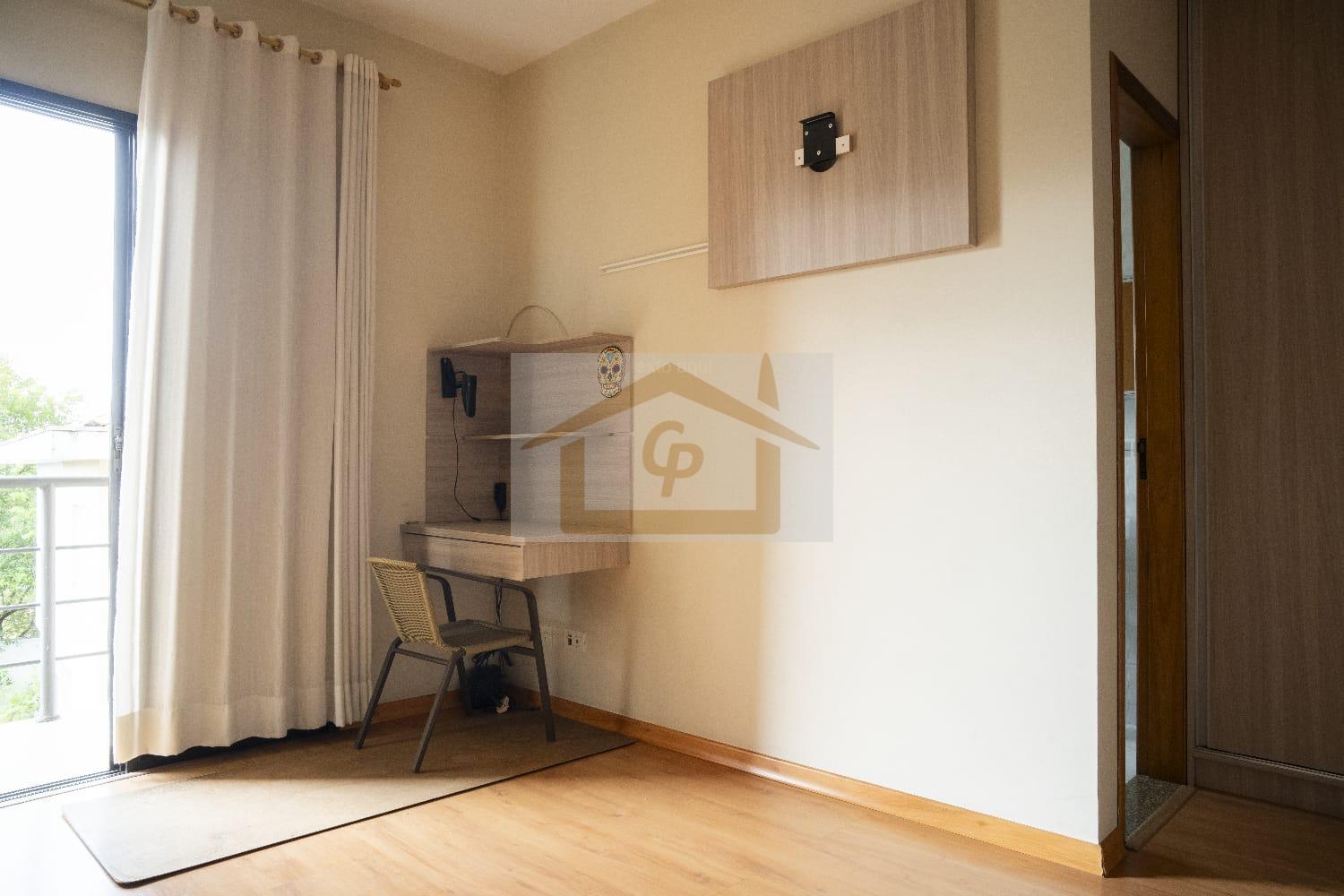 Duas su&iacute;tes,, 2 vagas cobertas - Casa em Villagio &ndash; Bosque da Sa&uacute;de Rua Tucuri São Paulo - 