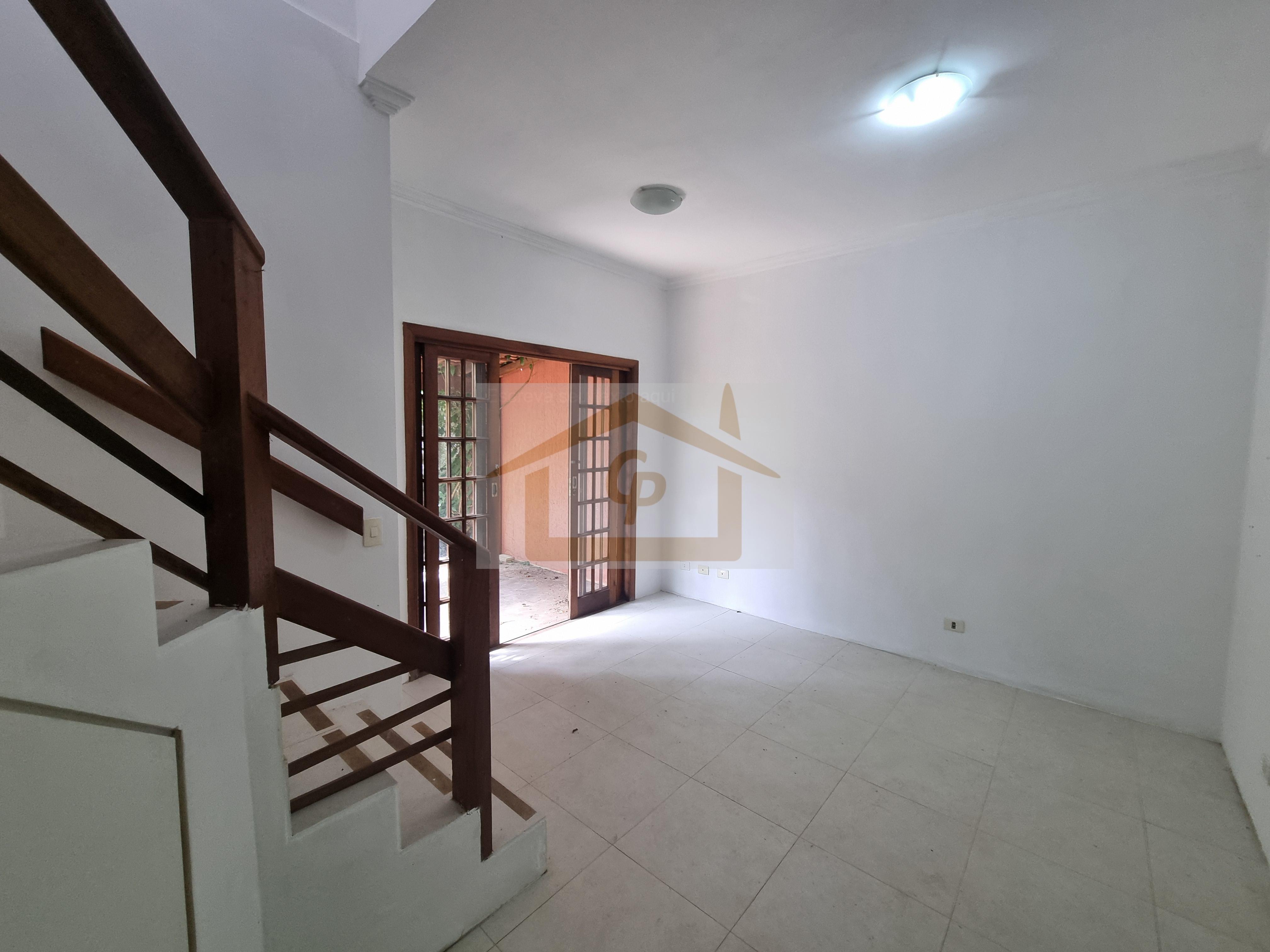 Bairro Excelente na Granja Viana, 3 quartos, 3 vagas Rua Acácias Cotia - 