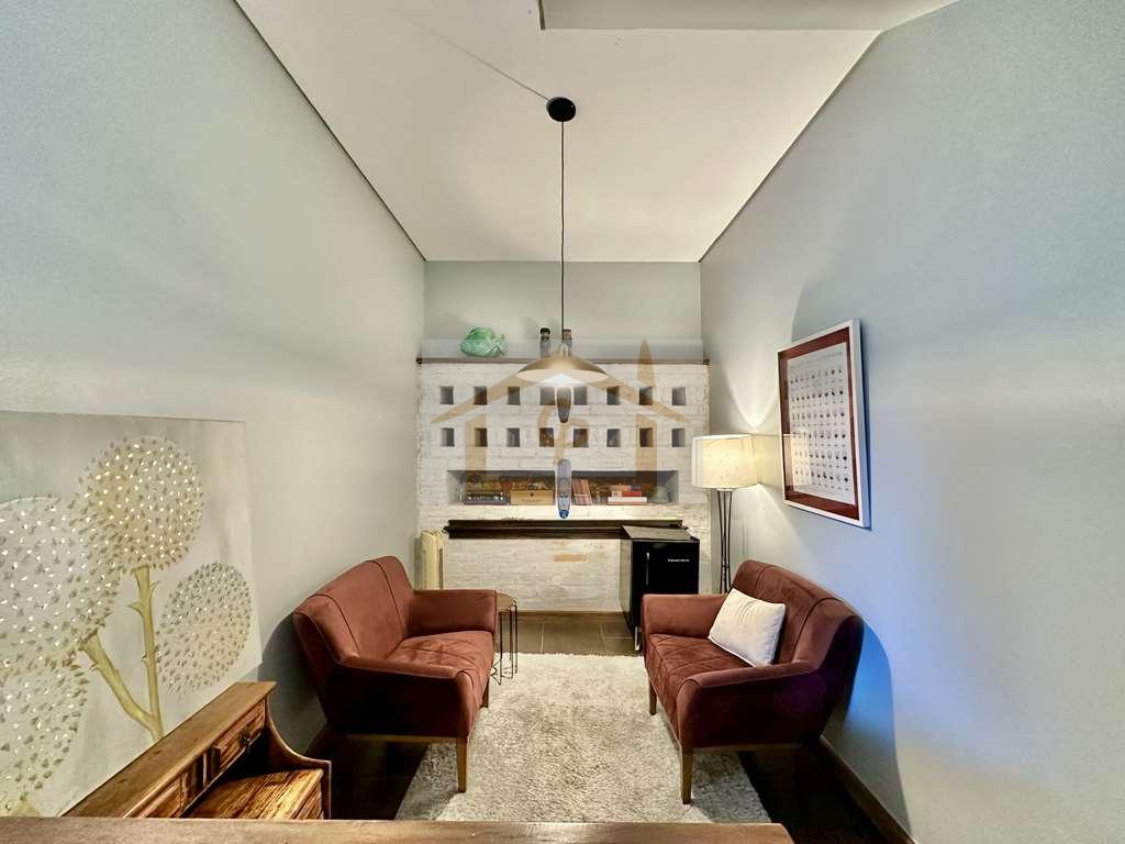 Local alto - 3 su&iacute;tes, amplo sal&atilde;o inferior (pode ser um apto h&oacute;spedes), varanda gourmet Alameda Turmalina Carapicuíba - 