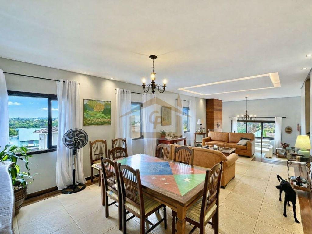 Local alto - 3 su&iacute;tes, amplo sal&atilde;o inferior (pode ser um apto h&oacute;spedes), varanda gourmet Alameda Turmalina Carapicuíba - 