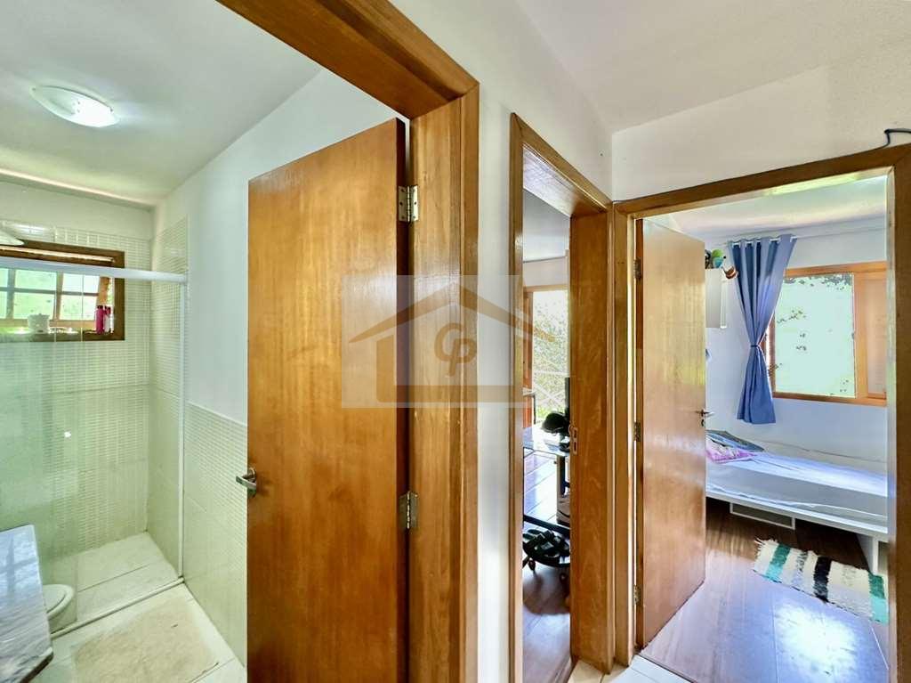 Vila Velha - 3 dorms (1 su&iacute;te), final de rua, muito verde! Estrada Morrinhos Carapicuíba - 