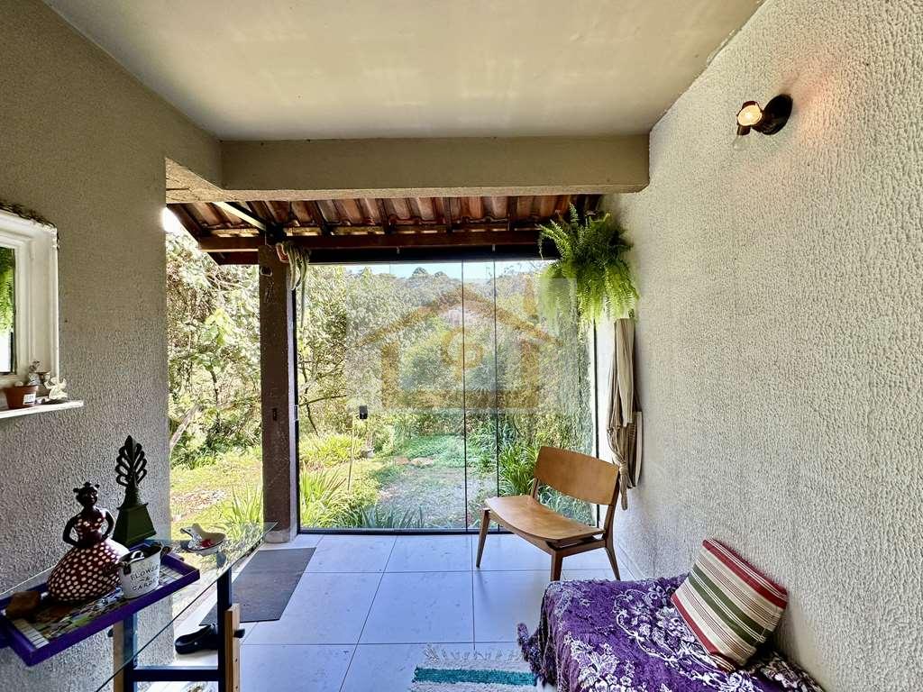 Vila Velha - 3 dorms (1 su&iacute;te), final de rua, muito verde! Estrada Morrinhos Carapicuíba - 