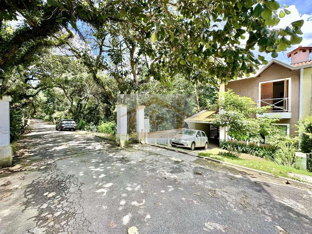 Vila Velha - 3 dorms (1 su&iacute;te), final de rua, muito verde! Estrada Morrinhos Carapicuíba - 