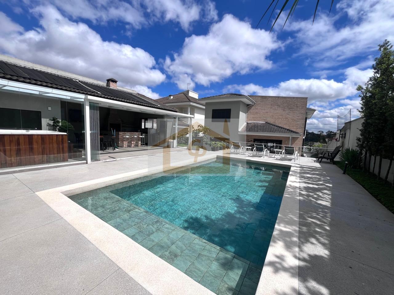 Casa, 5 quartos, 550 m² - Foto 1