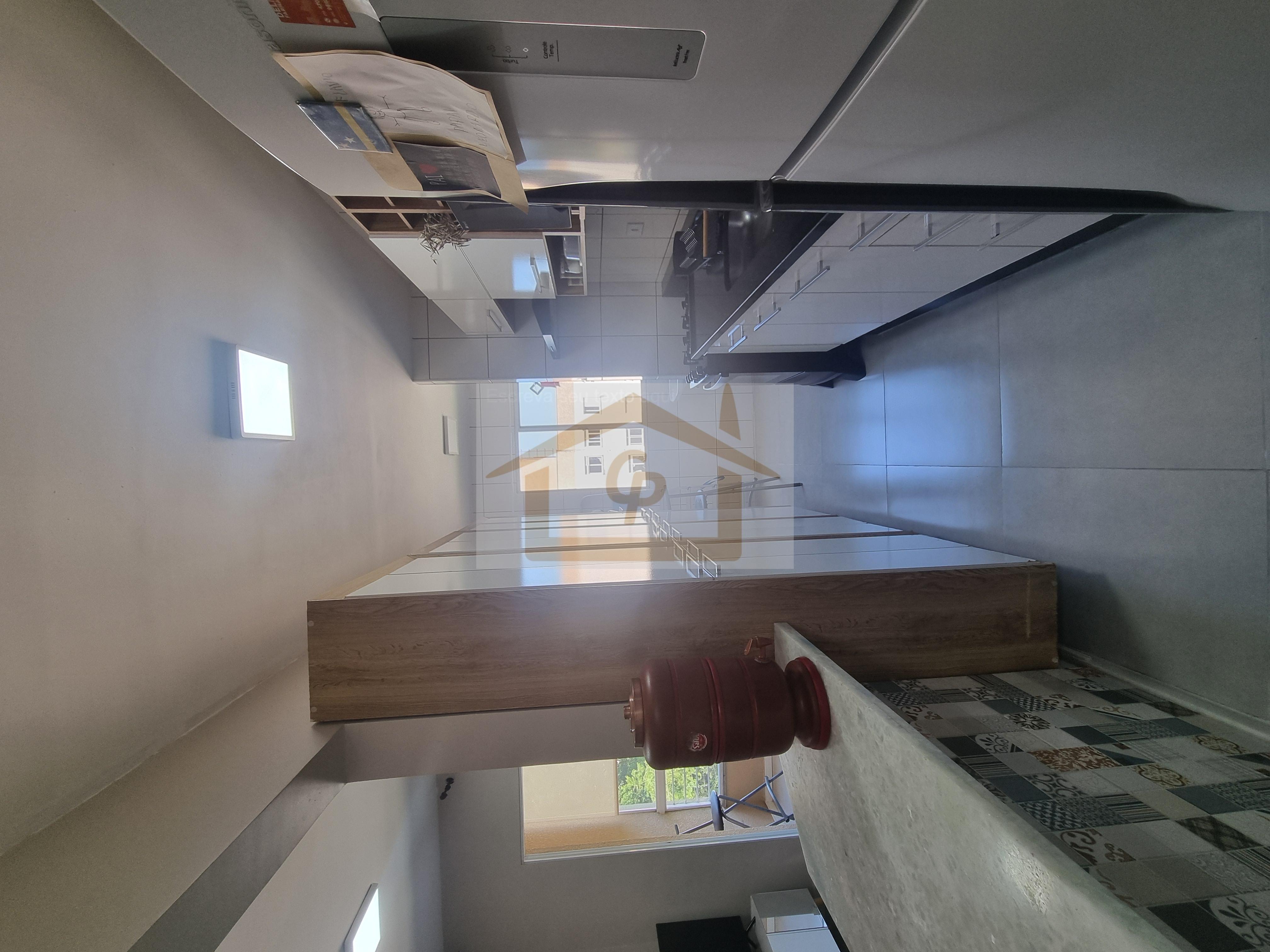 57 m2, 2 quartos, varanda, 2 vagas Rua São Vicente Cotia - 