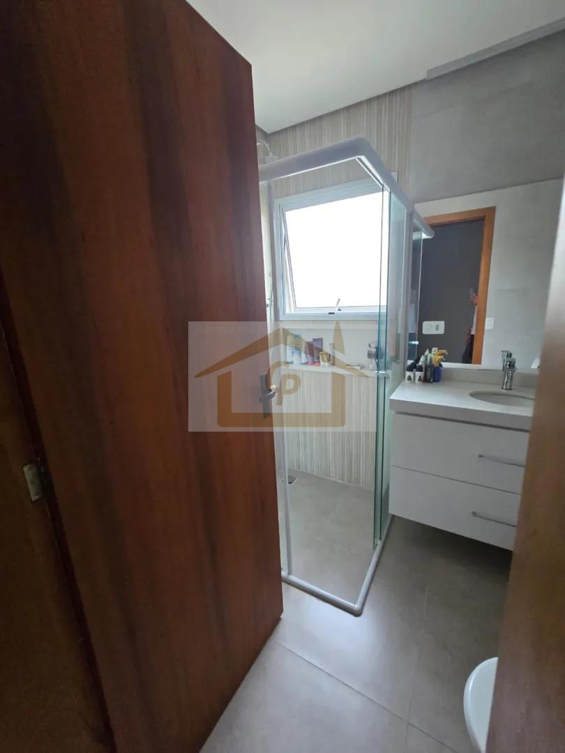 Casa Moderna, 3 quartos, Linda Vista e 2 vagas cobertas Estrada Carlos Antônio Pereira de Castro Cotia - 