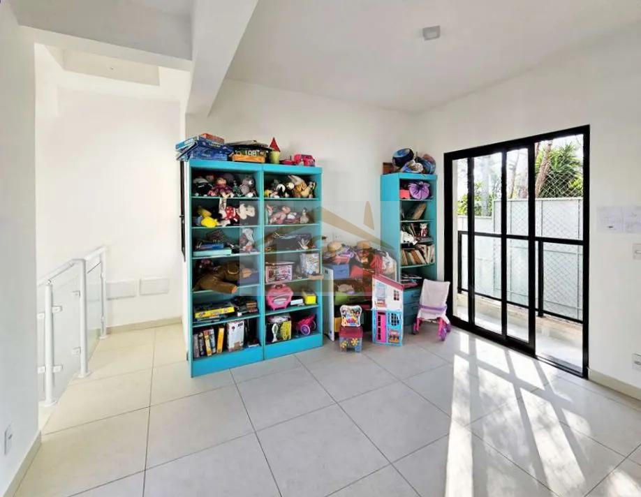 Linda! S&atilde;o 150 m&sup2;,  3 dorms/1su&iacute;te, 2 vagas Estrada Fernando Nobre Cotia - 