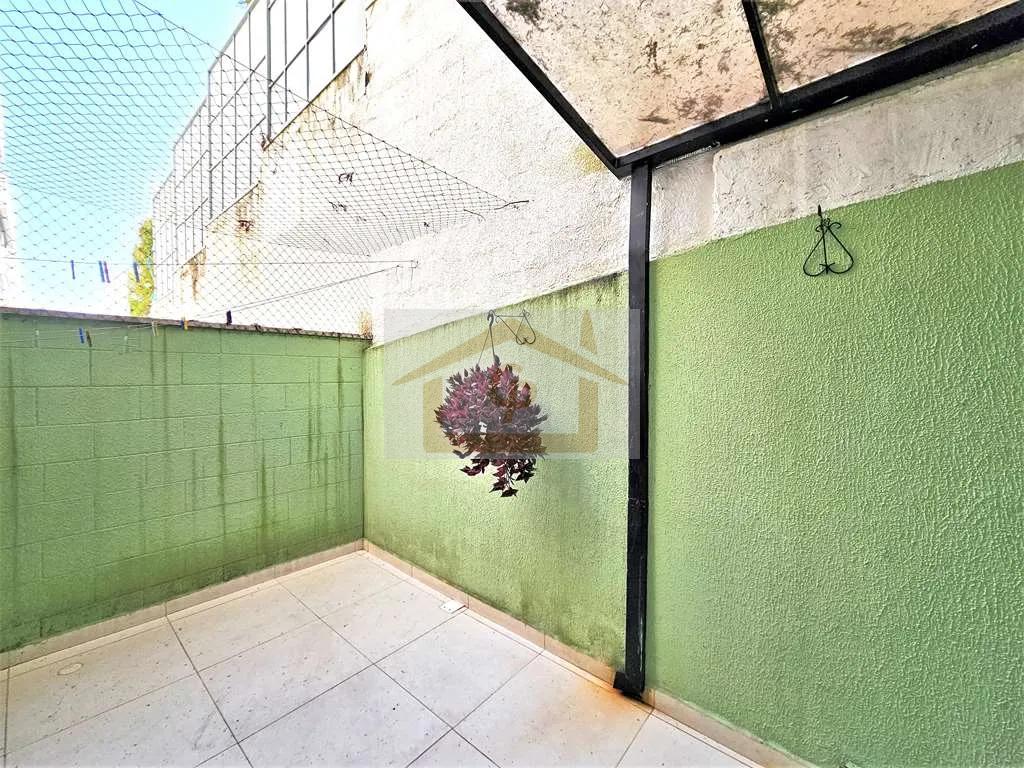 Linda! S&atilde;o 150 m&sup2;,  3 dorms/1su&iacute;te, 2 vagas Estrada Fernando Nobre Cotia - 