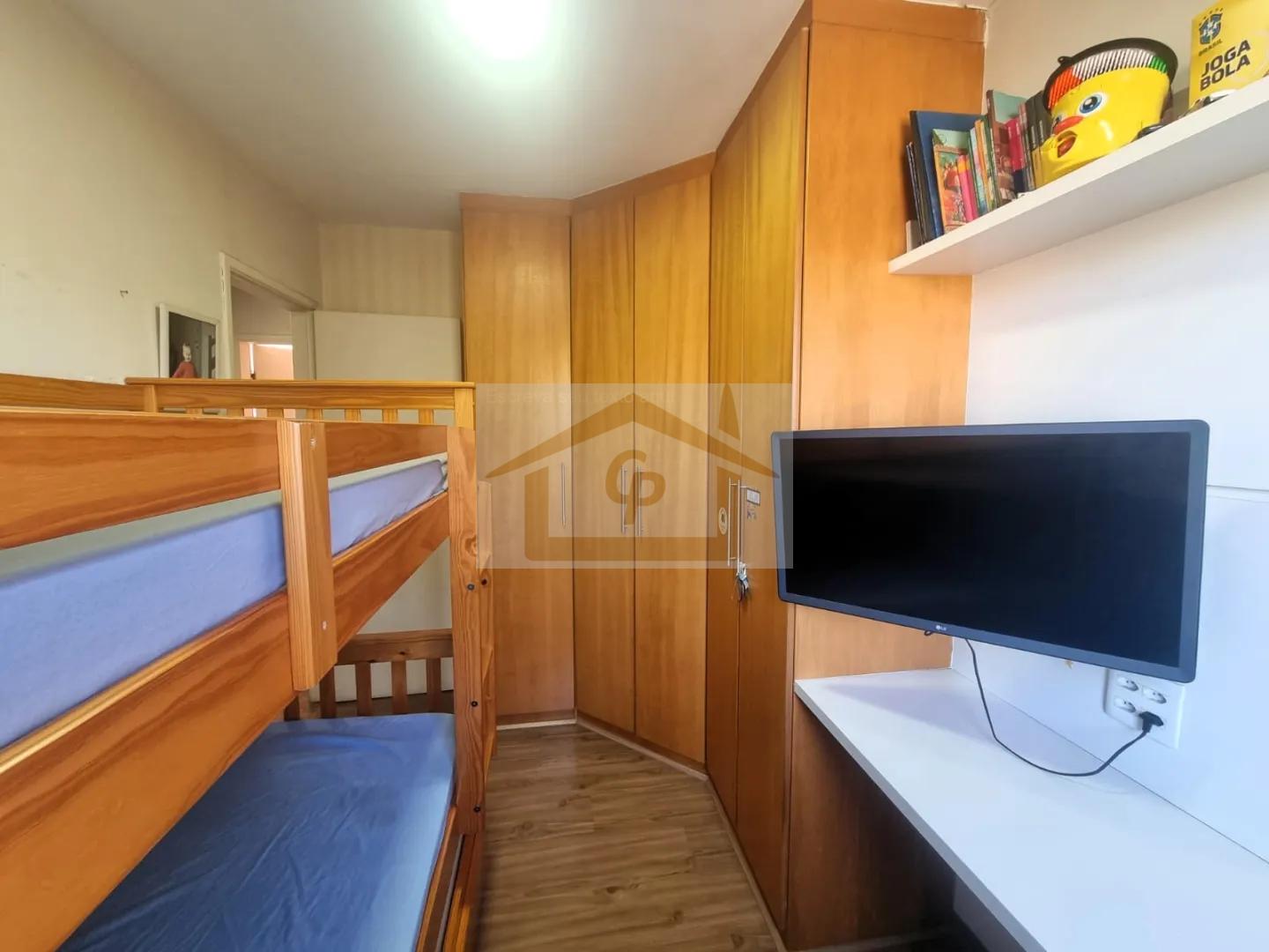 Casa com 3 Quartos, Quintal e 3 Vagas Rua Gonzaga Cotia - 