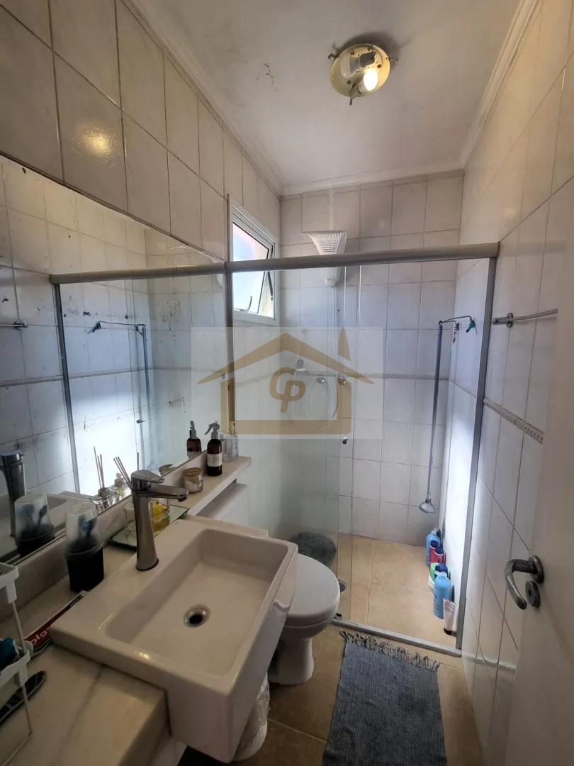 Casa com 3 Quartos, Quintal e 3 Vagas Rua Gonzaga Cotia - 