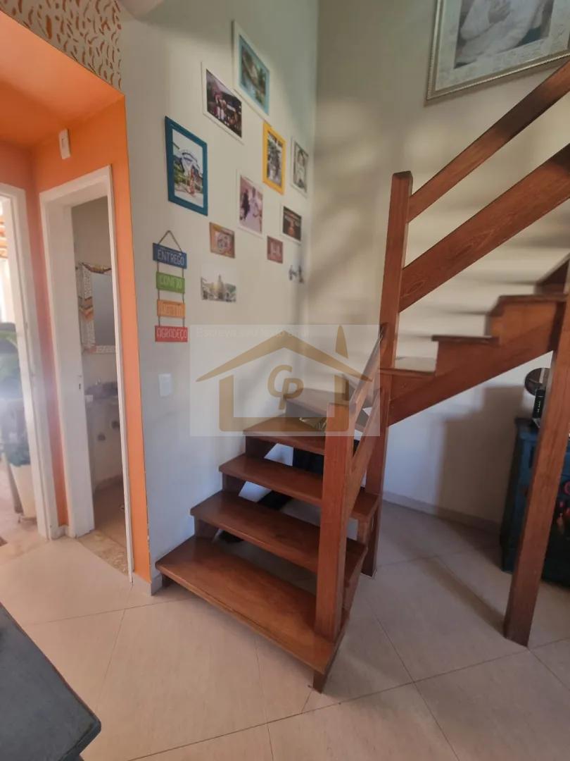 Casa com 3 Quartos, Quintal e 3 Vagas Rua Gonzaga Cotia - 