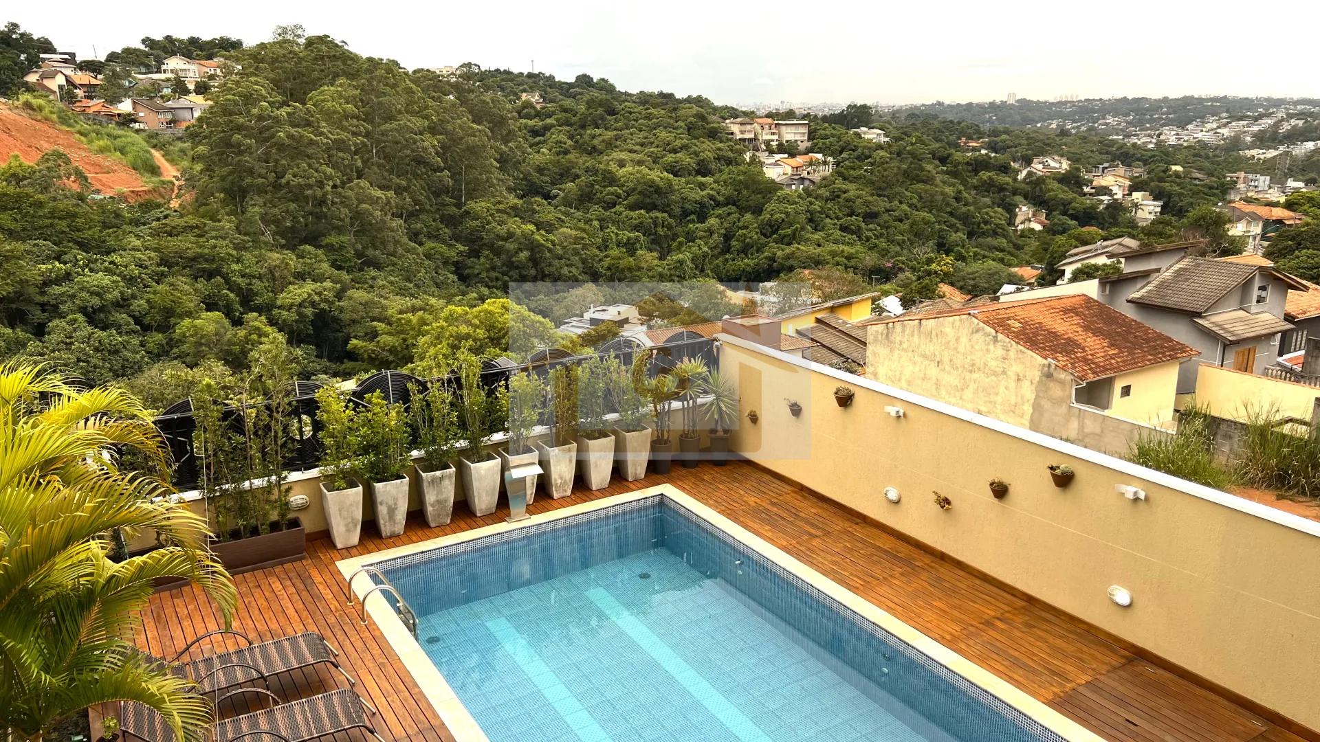 Alta qualidade! Seguran&ccedil;a para a fam&iacute;lia 5 dormit&oacute;rios, sendo 4 su&iacute;tes, 2 vagas Rua Olga Batista Jandira - 