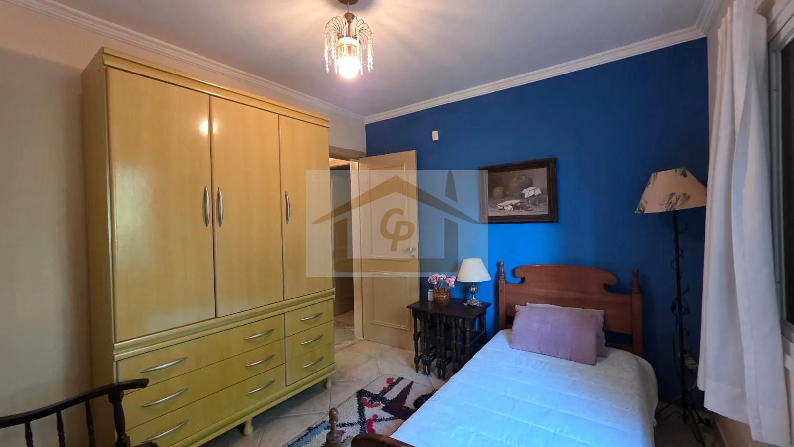 CASA T&Eacute;RREA EM CONDOM&Iacute;NIO FECHADO!!! 3 Su&iacute;tes, 6 vagas *piscina  Cotia - 