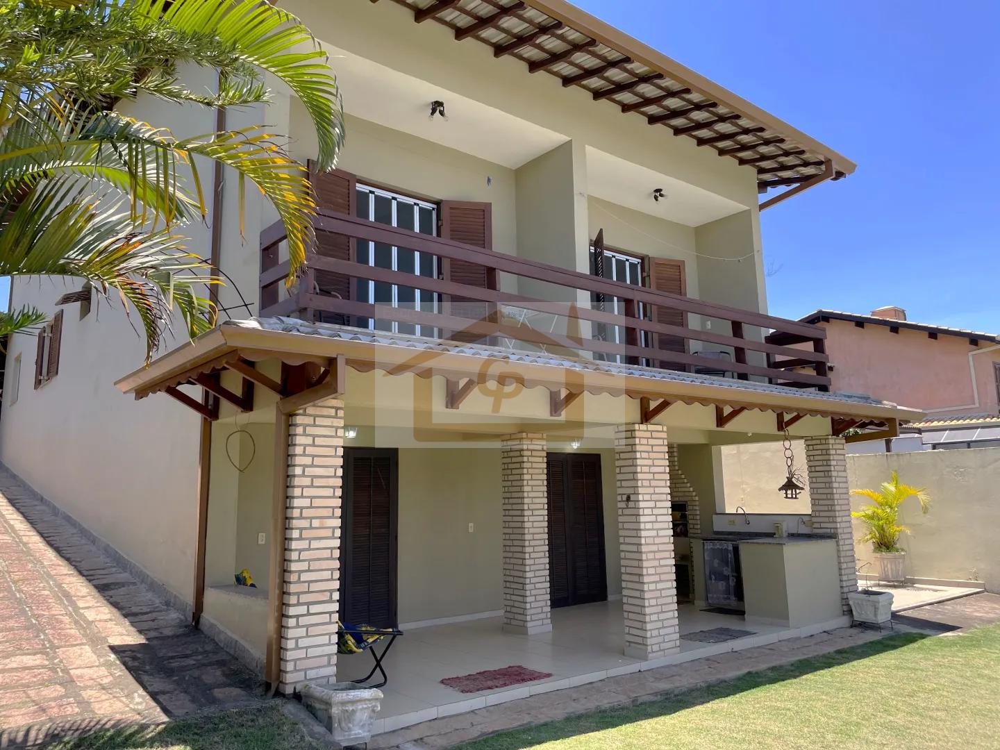 Casa em Condom&iacute;nio, 3 quartos (1 su&iacute;te) 4 vagas Avenida Benedito Isac Píres Cotia - 