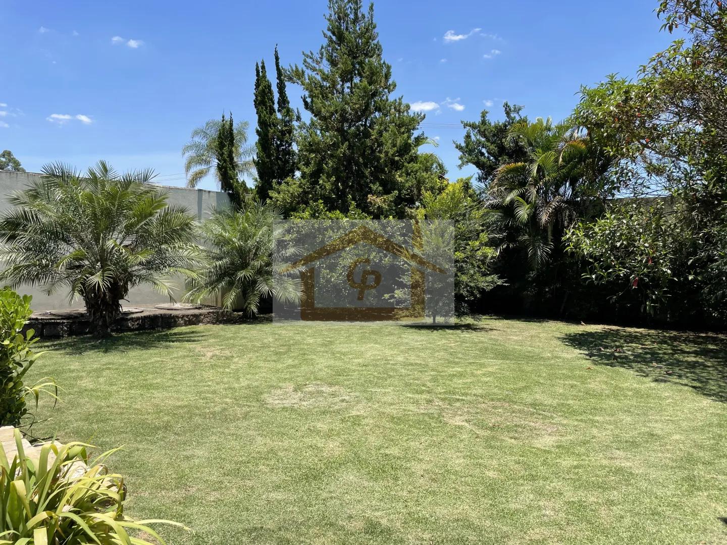 Casa em Condom&iacute;nio, 3 quartos (1 su&iacute;te) 4 vagas Avenida Benedito Isac Píres Cotia - 