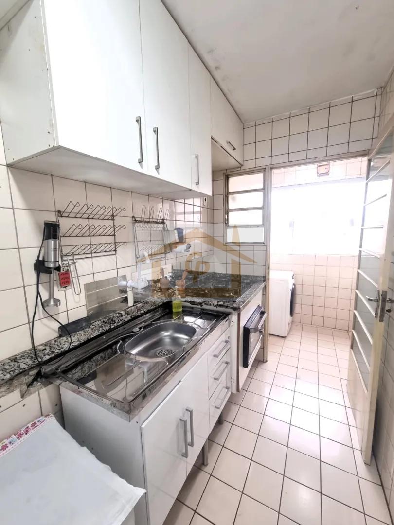 Apartamento de 57 m&sup2; com varanda, 2 quartos, 1 vaga Rua Malgaxie Cotia - 