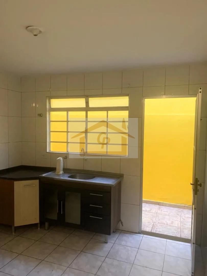 Casa T&eacute;rrea com Su&iacute;te e &Aacute;rea Gourmet no Jardim Leonor, Centro de Cotia | 165 m&sup2; de Terreno Rua Welcome Cotia - 
