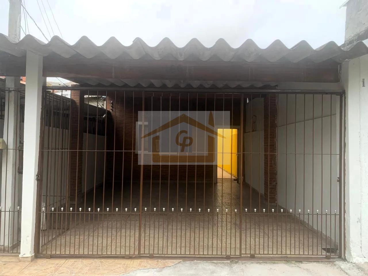 Casa T&eacute;rrea com Su&iacute;te e &Aacute;rea Gourmet no Jardim Leonor, Centro de Cotia | 165 m&sup2; de Terreno Rua Welcome Cotia - 
