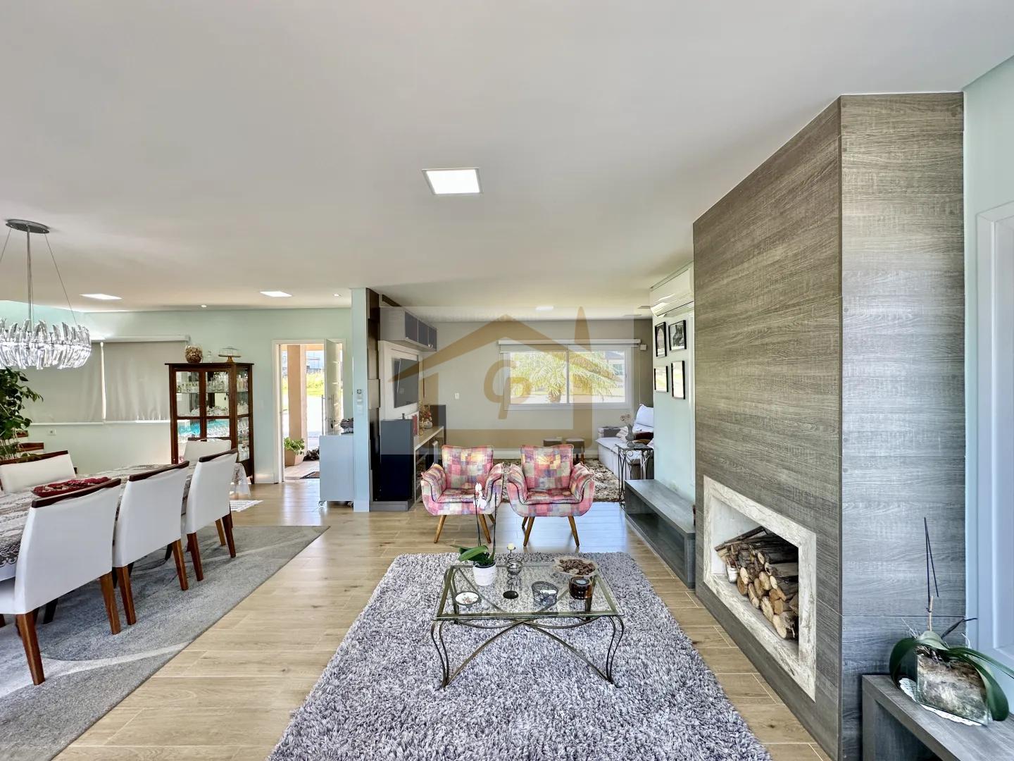 3 su&iacute;tes, moderna, piscina, gourmet, lareira, escrit&oacute;rio e uma vista encantadora!  Carapicuíba - 