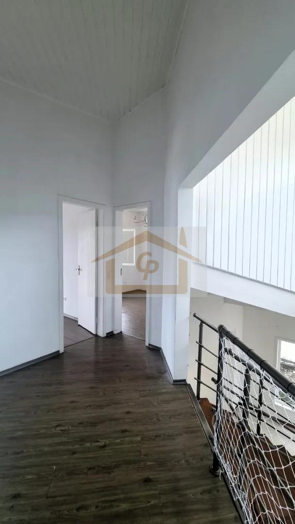 Um lugar para viver bons momentos em fam&iacute;lia. S&atilde;o 3 quartos (1 su&iacute;te), 4 vagas Rua Américo Floriano de Tolêdo Rincão - 