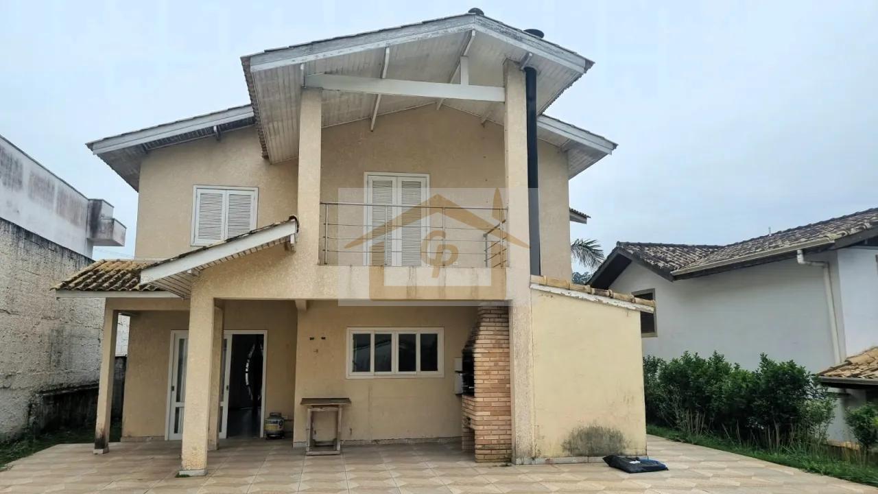 Um lugar para viver bons momentos em fam&iacute;lia. S&atilde;o 3 quartos (1 su&iacute;te), 4 vagas Rua Américo Floriano de Tolêdo Rincão - 