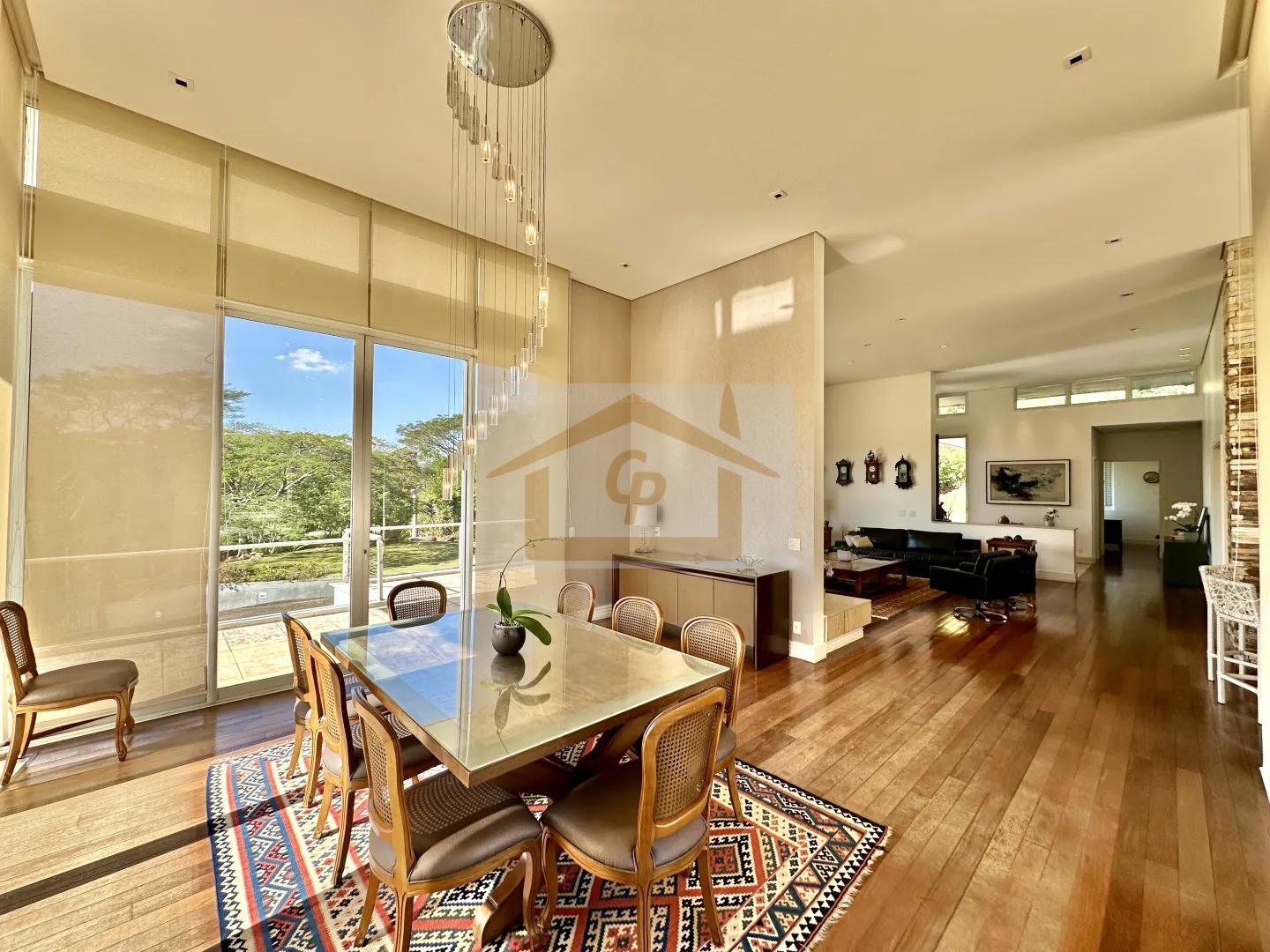 4su&iacute;tes Linda casa T&Eacute;RREA, vista 180&deg;. Piscina, gourmet, 3 lareiras, 10 vagas cobertas Rua das Granjas Cotia - 