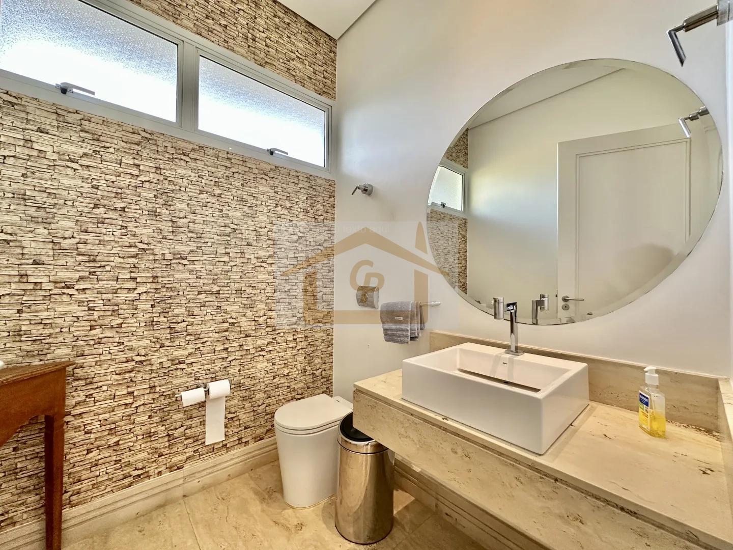 4su&iacute;tes Linda casa T&Eacute;RREA, vista 180&deg;. Piscina, gourmet, 3 lareiras, 10 vagas cobertas Rua das Granjas Cotia - 