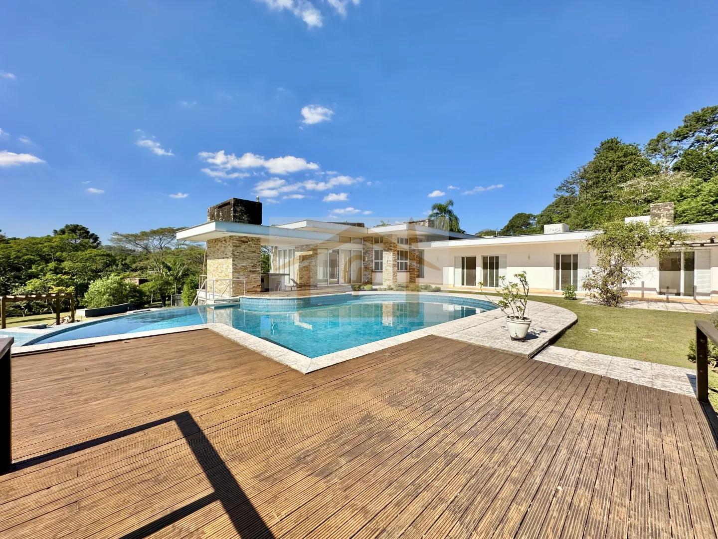 4su&iacute;tes Linda casa T&Eacute;RREA, vista 180&deg;. Piscina, gourmet, 3 lareiras, 10 vagas cobertas Rua das Granjas Cotia - 