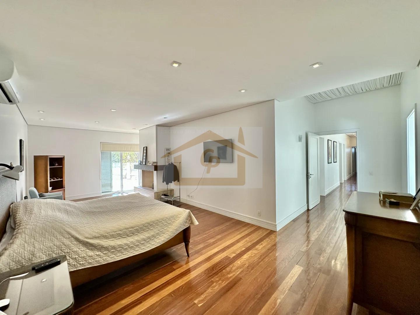 4su&iacute;tes Linda casa T&Eacute;RREA, vista 180&deg;. Piscina, gourmet, 3 lareiras, 10 vagas cobertas Rua das Granjas Cotia - 