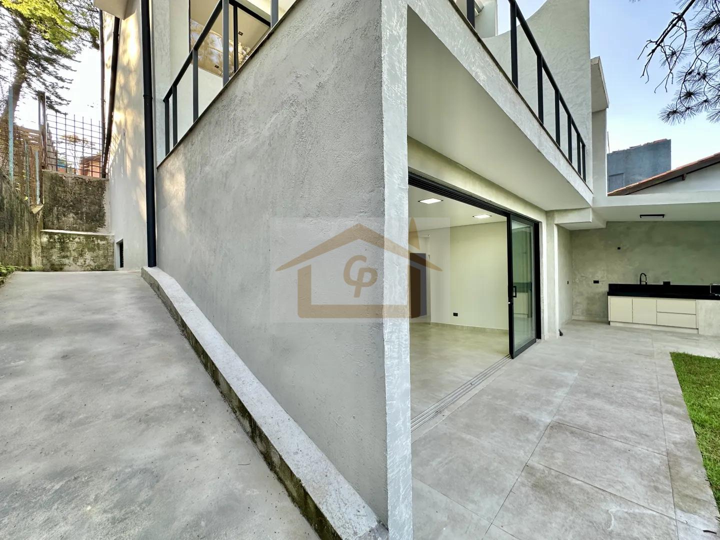3 su&iacute;tes. Moderna e integrada, sal&atilde;o de festa, espa&ccedil;o multiuso e varanda gourmet! Rua Monet Cotia - 