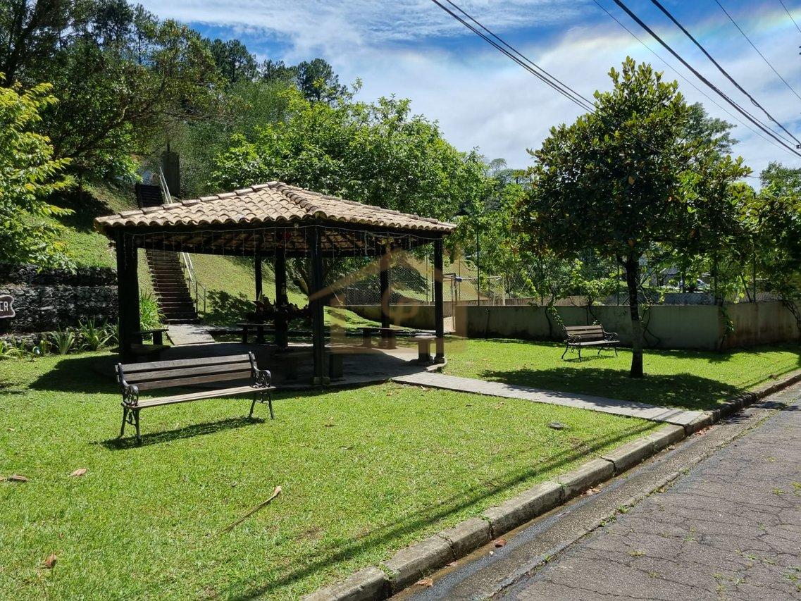 Segurança para a família! 4 Suítes, 4 vagas Rua Azaléia Jandira - 