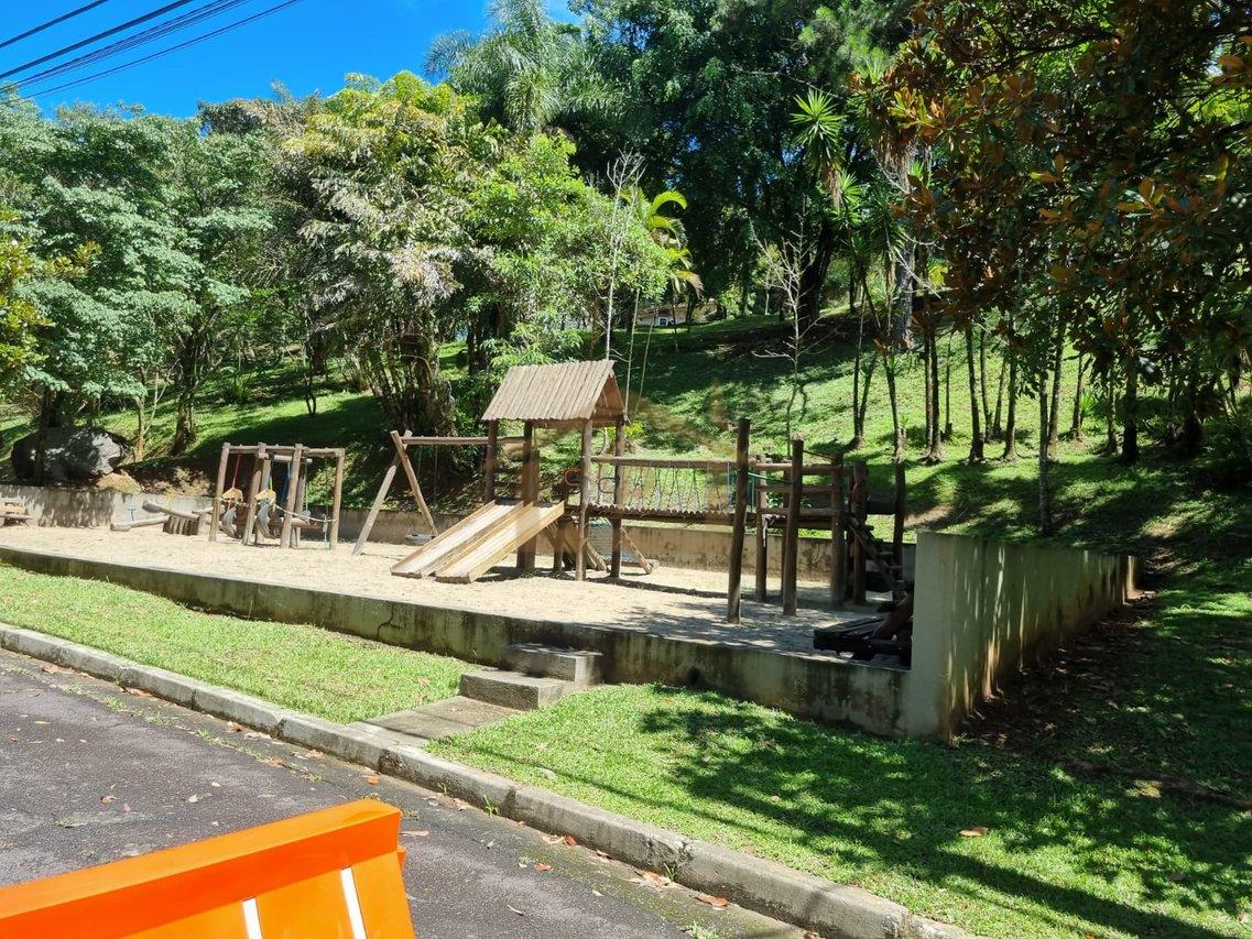 Segurança para a família! 4 Suítes, 4 vagas Rua Azaléia Jandira - 