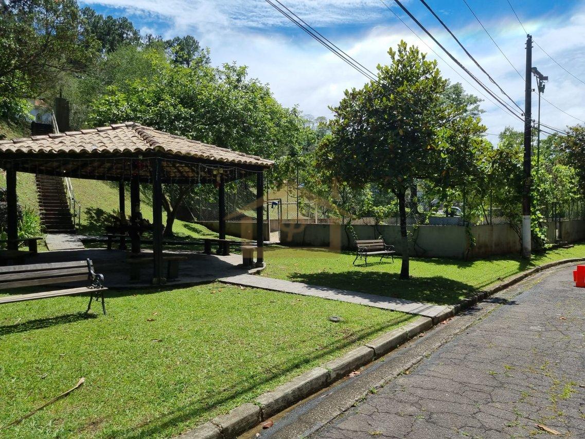 Segurança para a família! 4 Suítes, 4 vagas Rua Azaléia Jandira - 