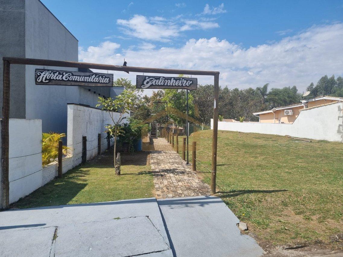 Encante a família, 3 quartos (1 suíte, espaço para o closet), 4 vagas Estrada da Mineração Ouro Branco Vargem Grande Paulista - 