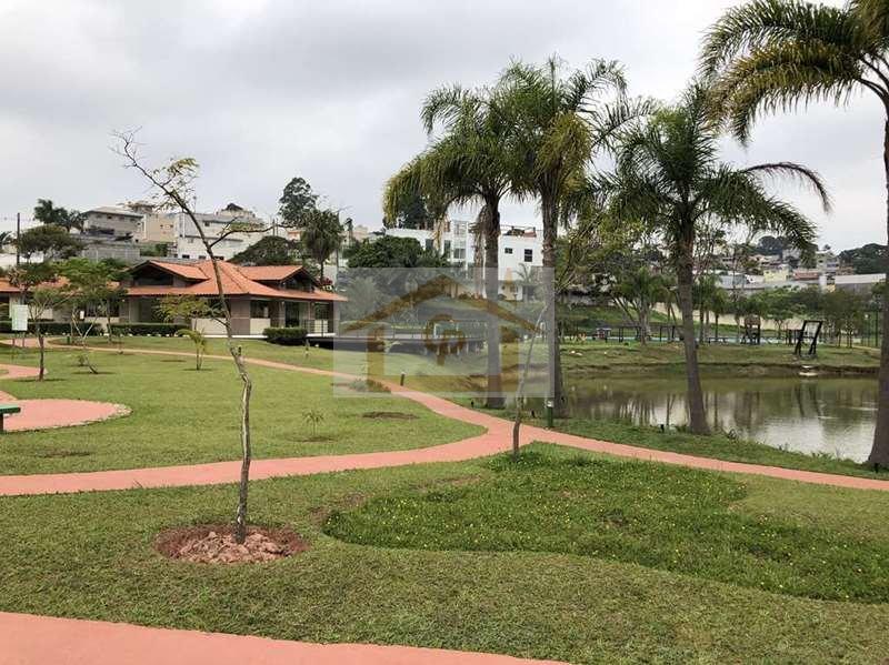 VISTA PANORÂMICA PRO PQ CEMUCAM, 3 QUARTOS SENDO UM SUITE, 4 vagas Estrada Municipal do Embu Cotia - 
